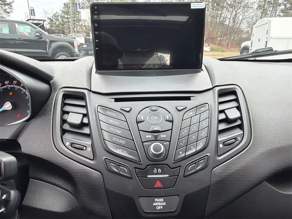 Thumbnail: 2017 Ford Fiesta - 24