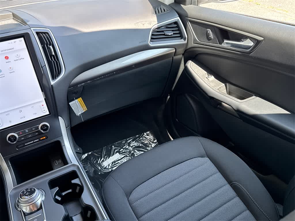 Thumbnail: 2024 Ford Edge - 20
