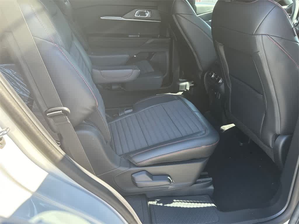 Thumbnail: 2025 Ford Explorer - 14