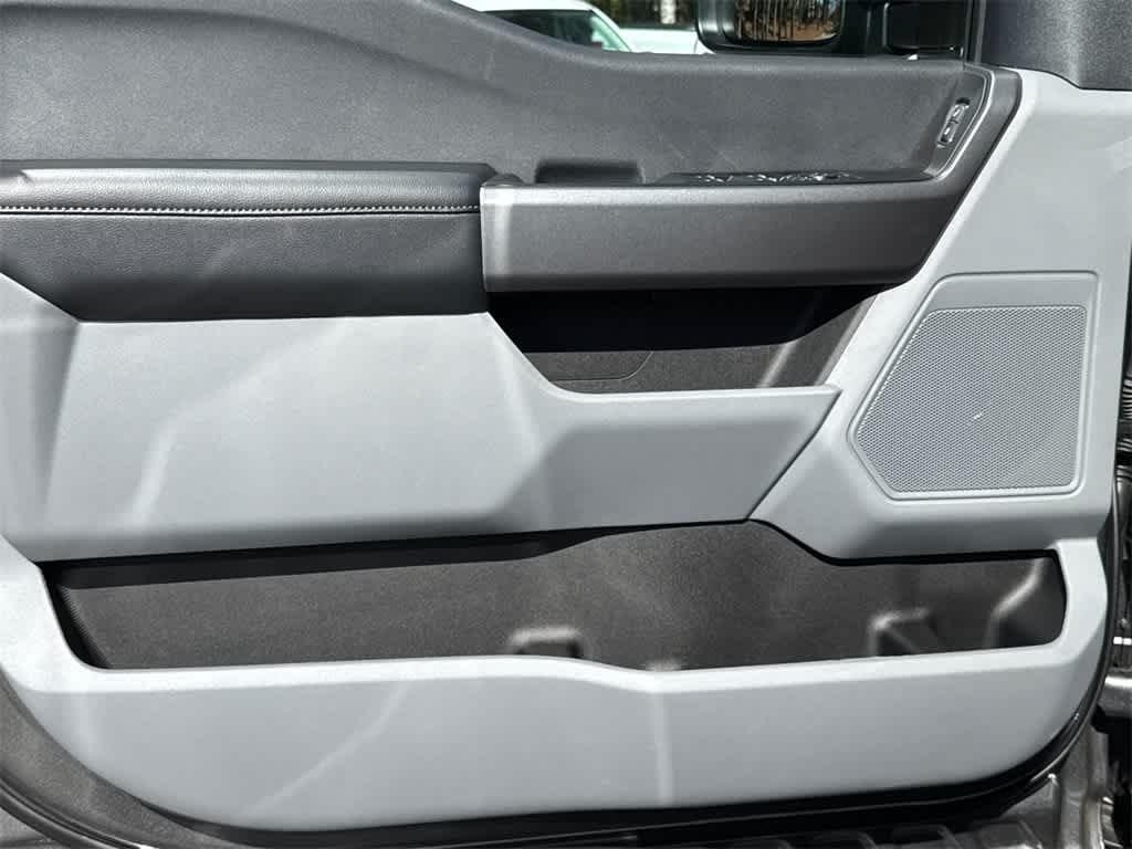 Thumbnail: 2025 Ford F-250 - 11