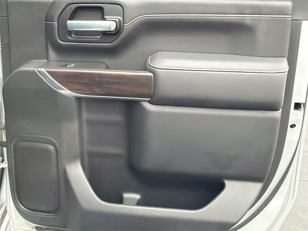 Thumbnail: 2021 GMC Sierra 2500 - 15