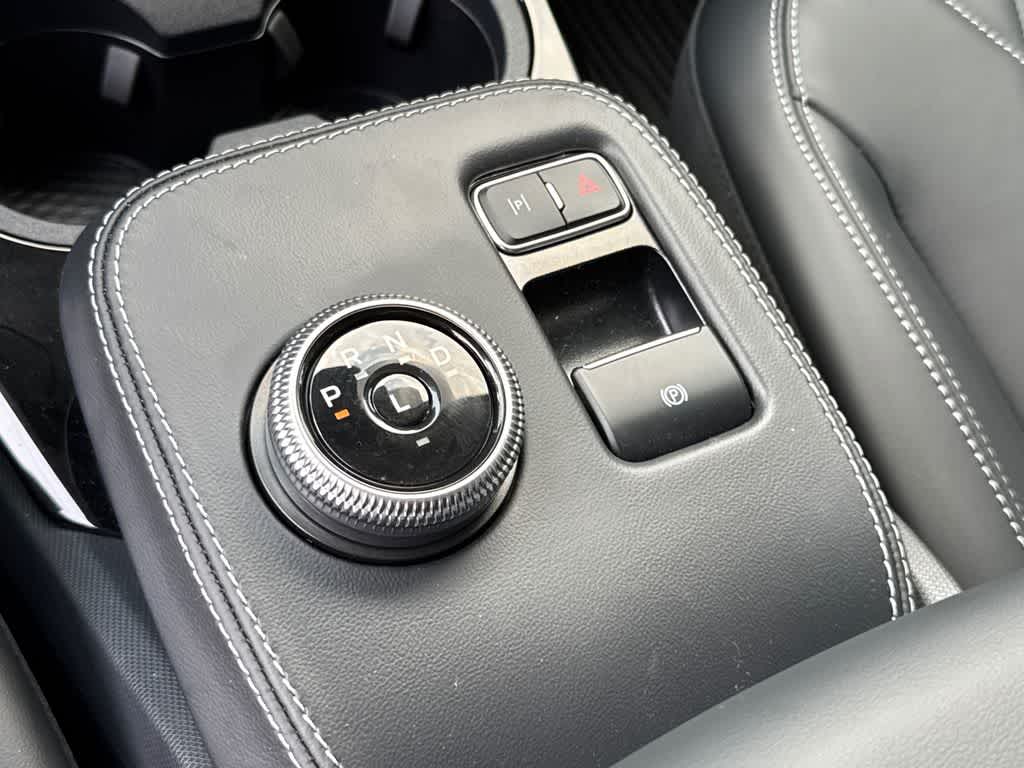 Thumbnail: 2024 Ford Mustang Mach-E - 31