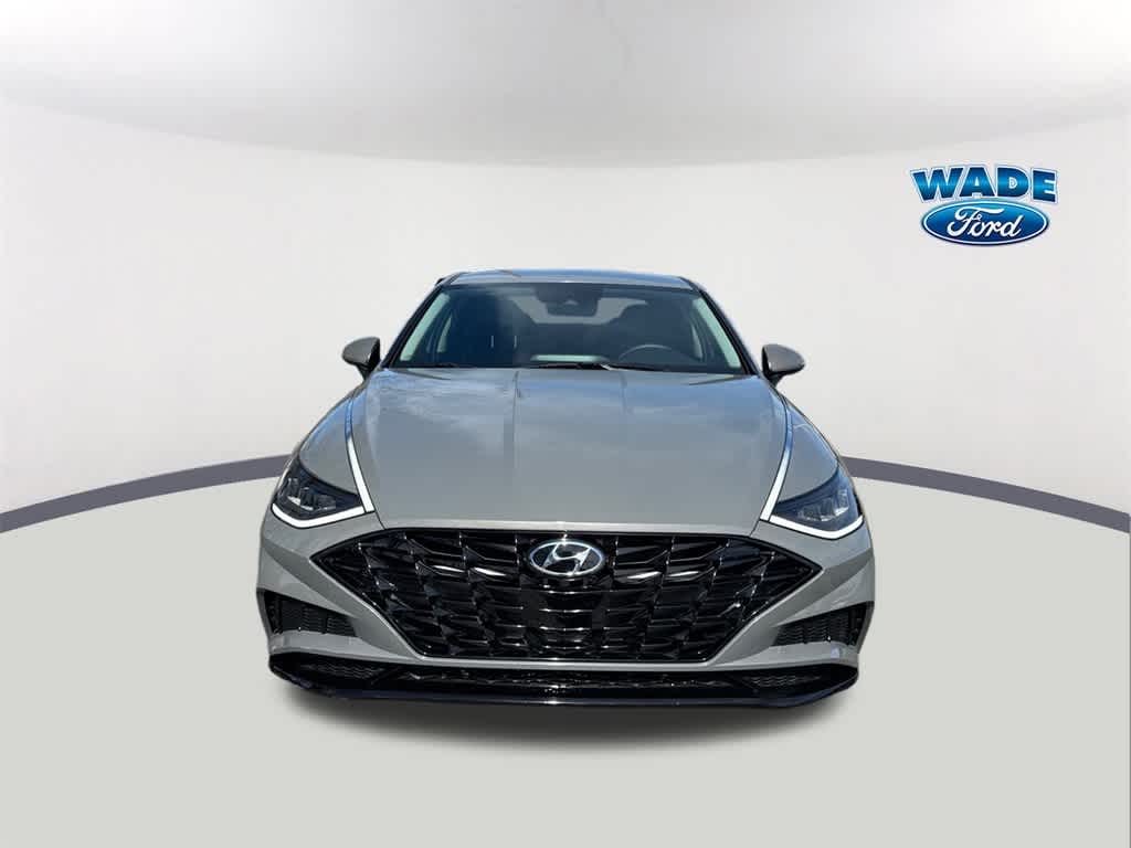 Thumbnail: 2023 Hyundai Sonata - 2
