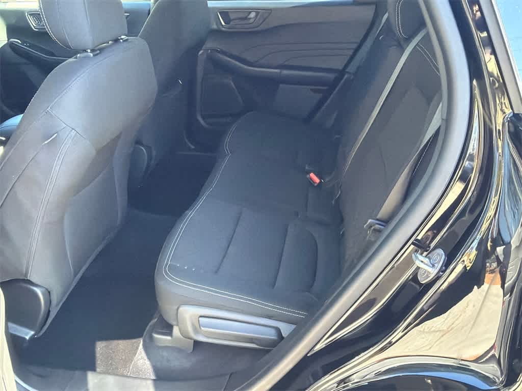 Thumbnail: 2023 Ford Escape - 18