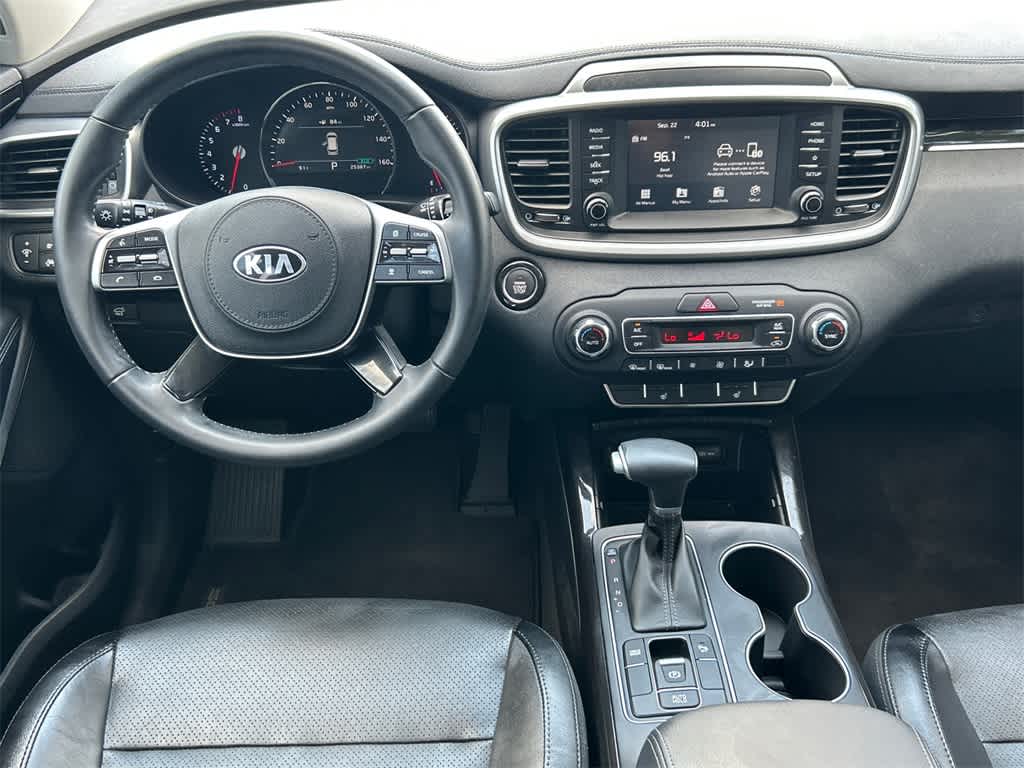 Thumbnail: 2019 Kia Sorento - 22