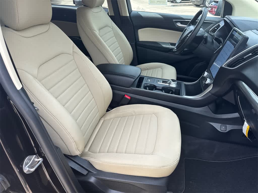Thumbnail: 2024 Ford Edge - 12