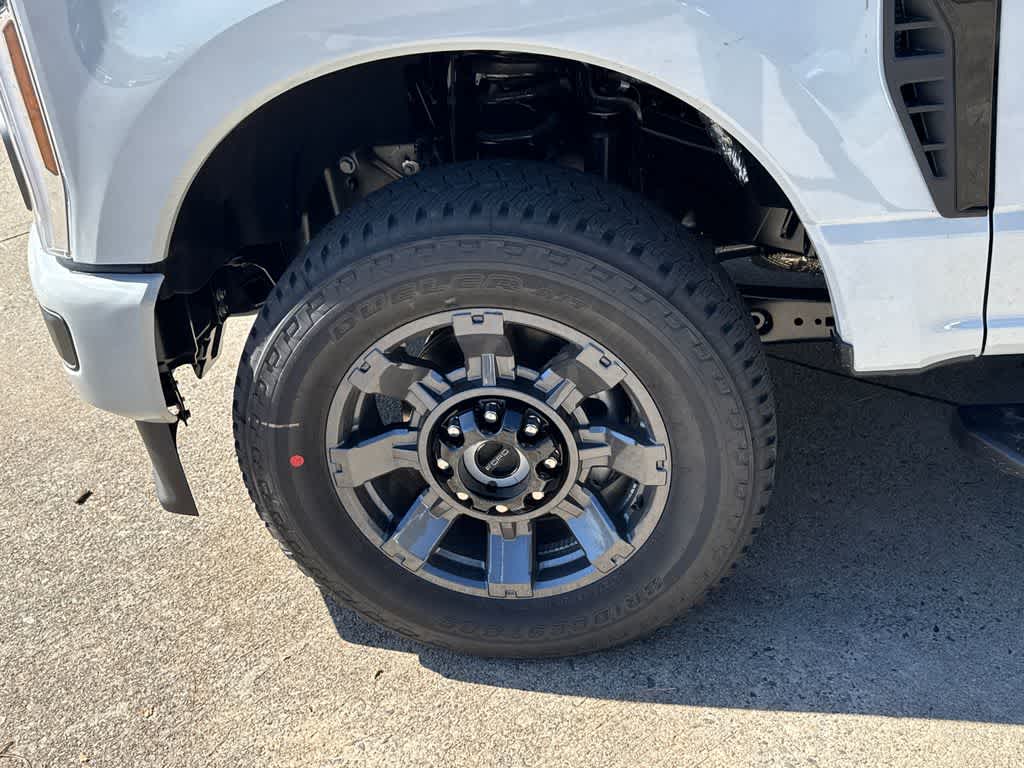 Thumbnail: 2026 Ford F-250 - 9