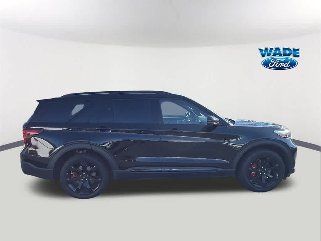Thumbnail: 2023 Ford Explorer - 4