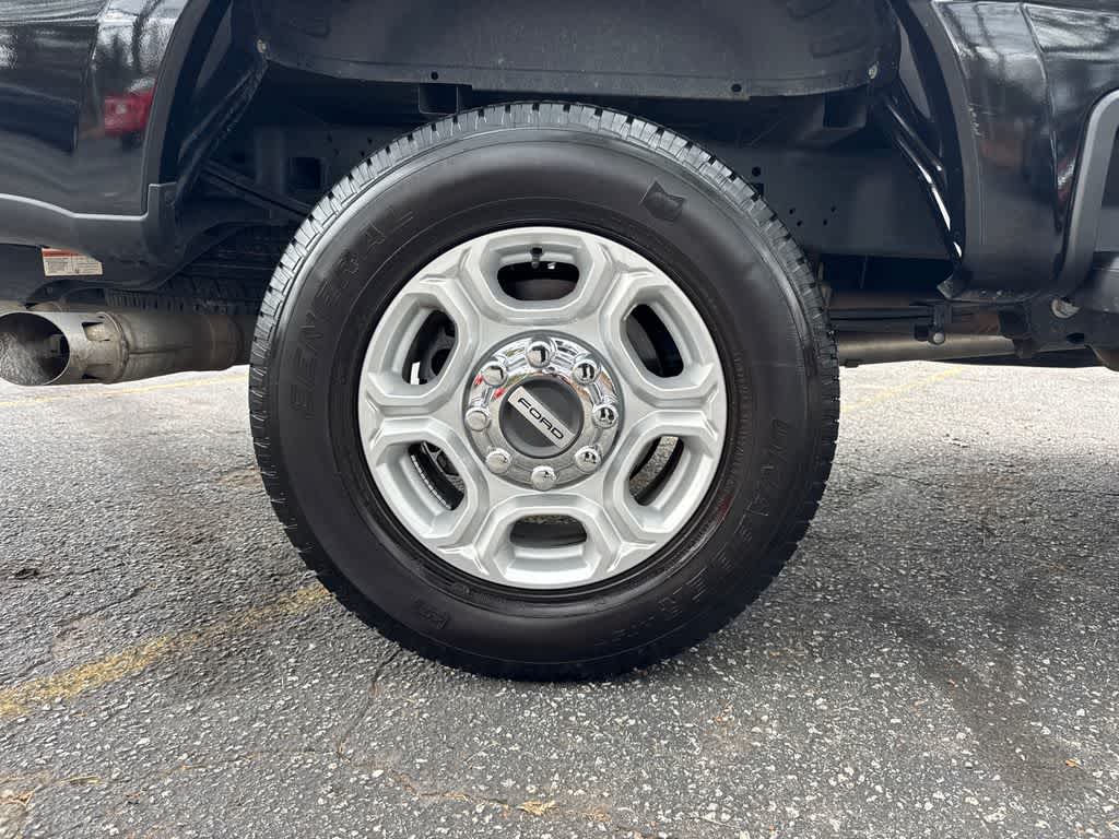 Thumbnail: 2025 Ford Econoline - 30