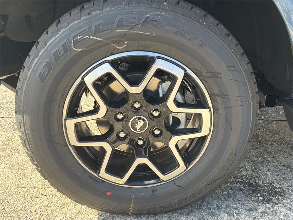 Thumbnail: 2025 Ford Bronco - 9