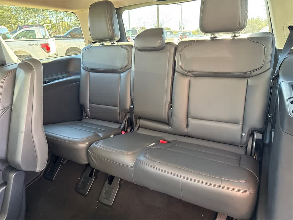 Thumbnail: 2025 Ford Expedition - 19