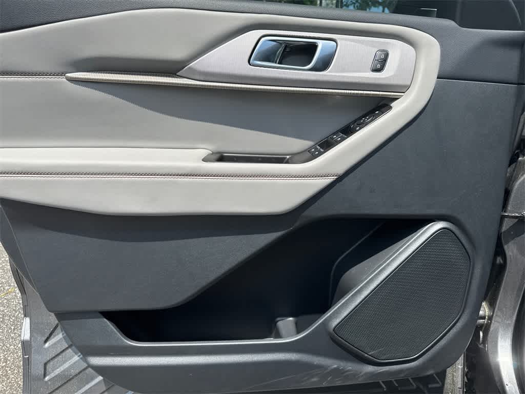 Thumbnail: 2025 Ford Explorer - 11