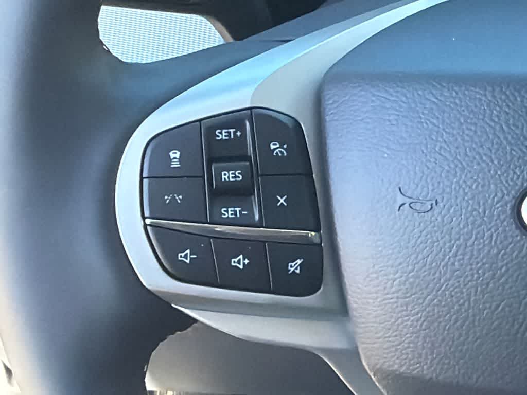 Thumbnail: 2026 Ford Explorer - 25