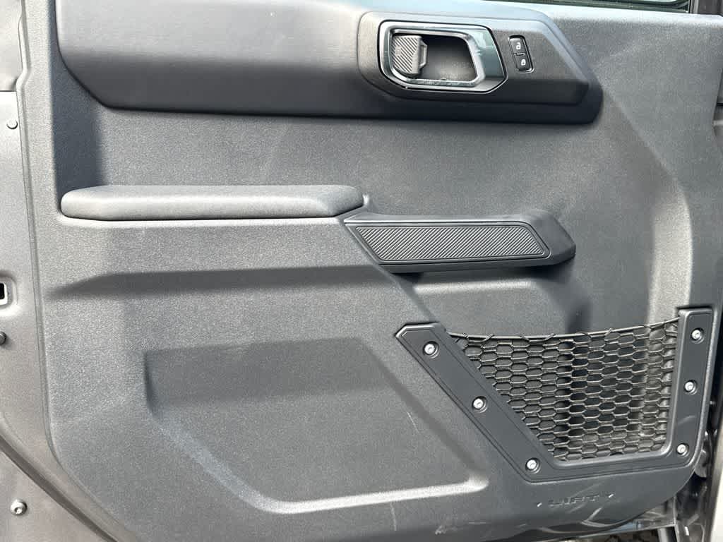 Thumbnail: 2025 Ford Bronco - 11