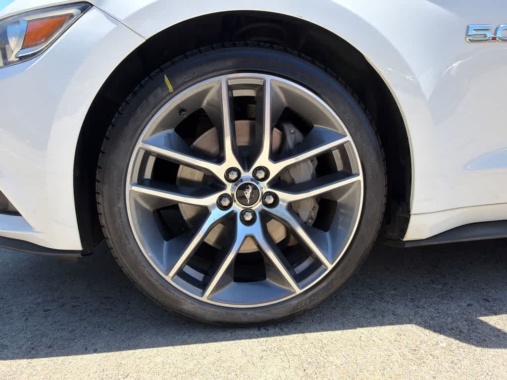 Thumbnail: 2015 Ford Mustang - 9