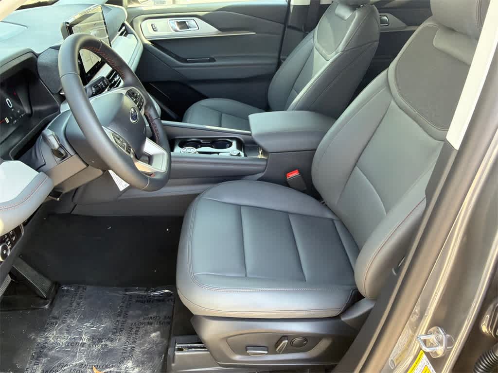 Thumbnail: 2026 Ford Explorer - 10