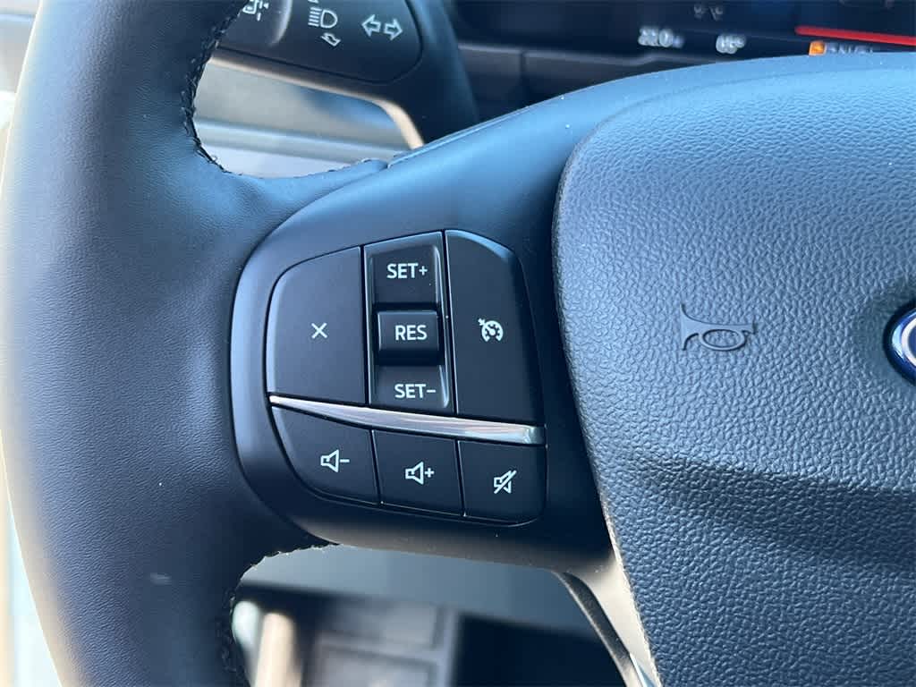 Thumbnail: 2025 Ford Maverick - 22