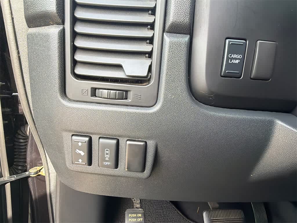 Thumbnail: 2012 Nissan Titan - 29