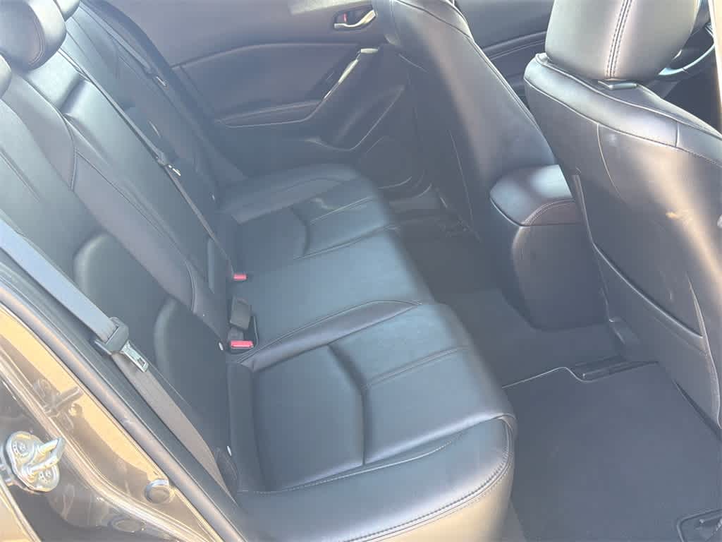 Thumbnail: 2017 Mazda Mazda3 - 14