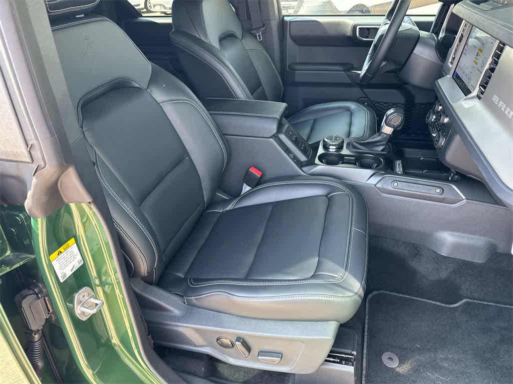 Thumbnail: 2025 Ford Bronco - 12