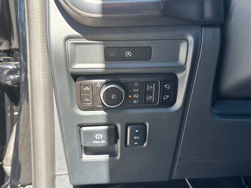 Thumbnail: 2025 Ford F-150 - 32