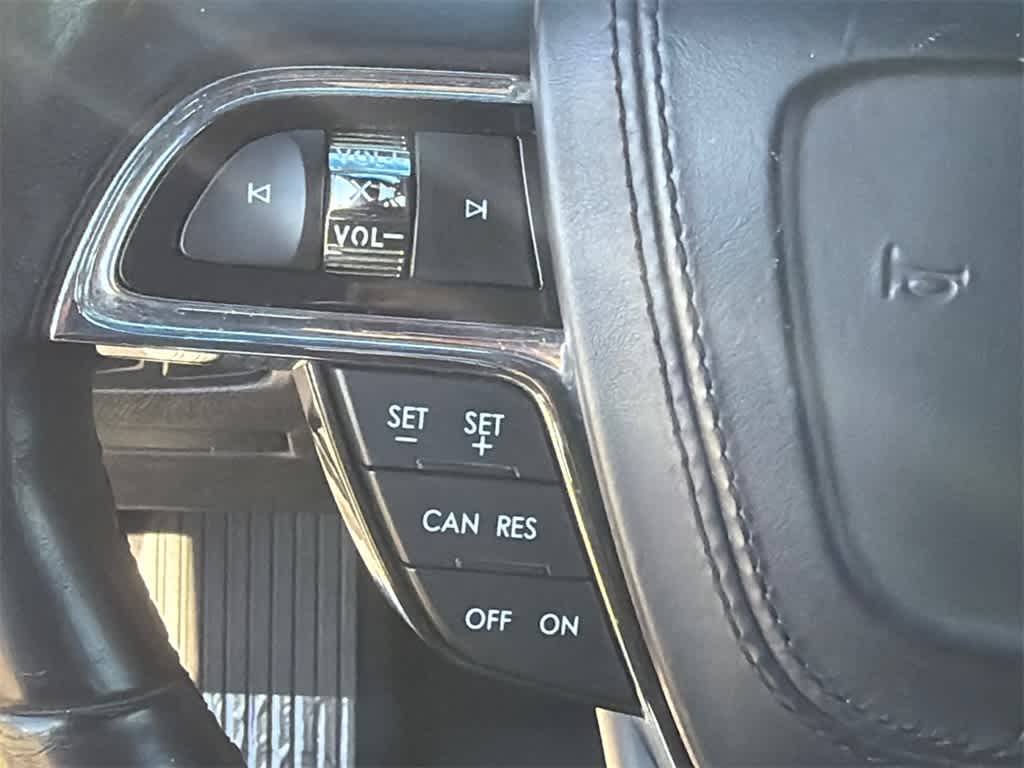 Thumbnail: 2017 Lincoln Continental - 24