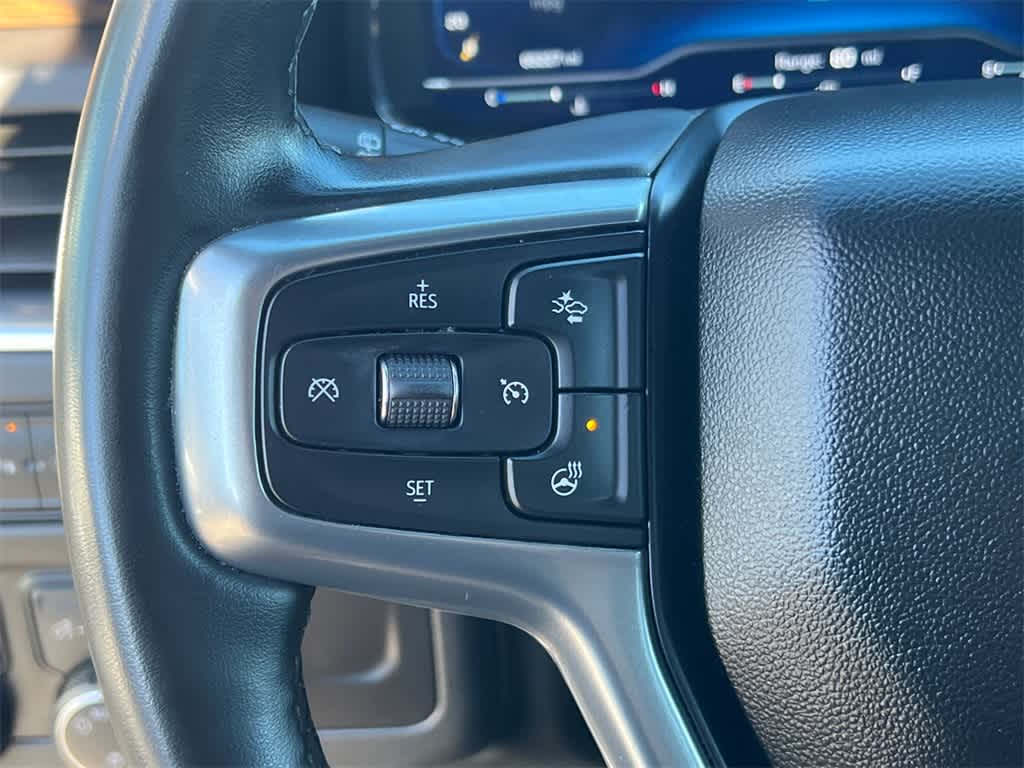 Thumbnail: 2023 Chevrolet Suburban - 24