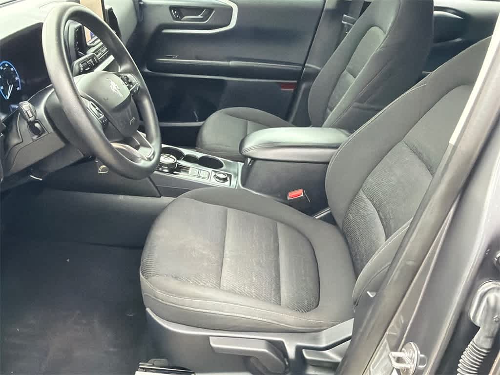 Thumbnail: 2021 Ford Bronco Sport - 10