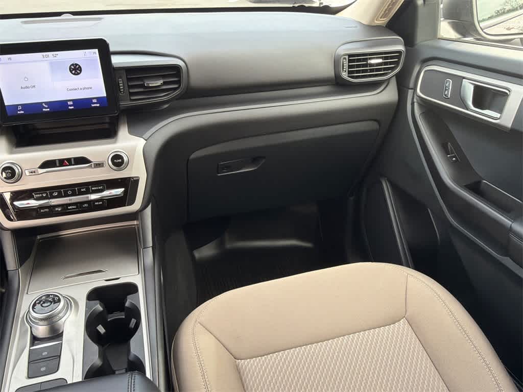 Thumbnail: 2024 Ford Explorer - 22