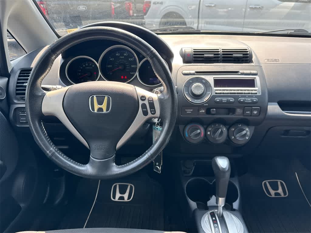 Thumbnail: 2008 Honda Fit - 17