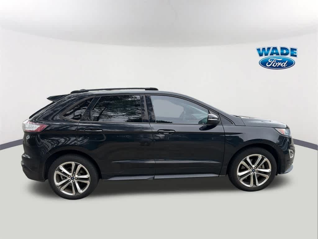 Thumbnail: 2018 Ford Edge - 4