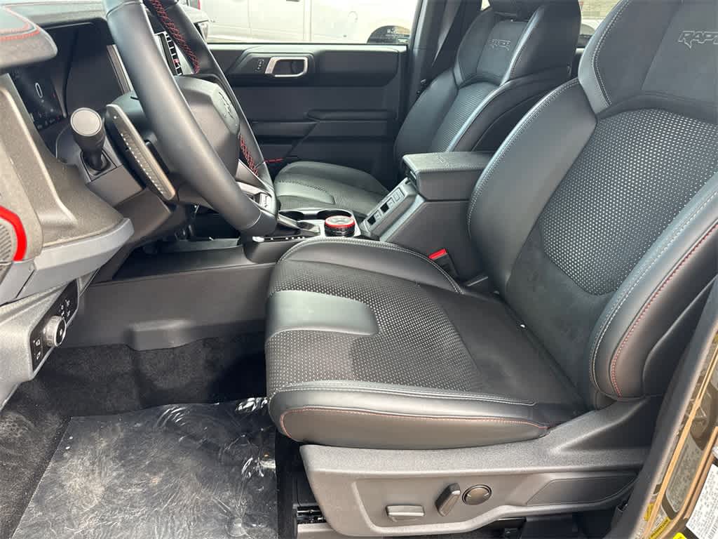 Thumbnail: 2025 Ford Bronco - 10