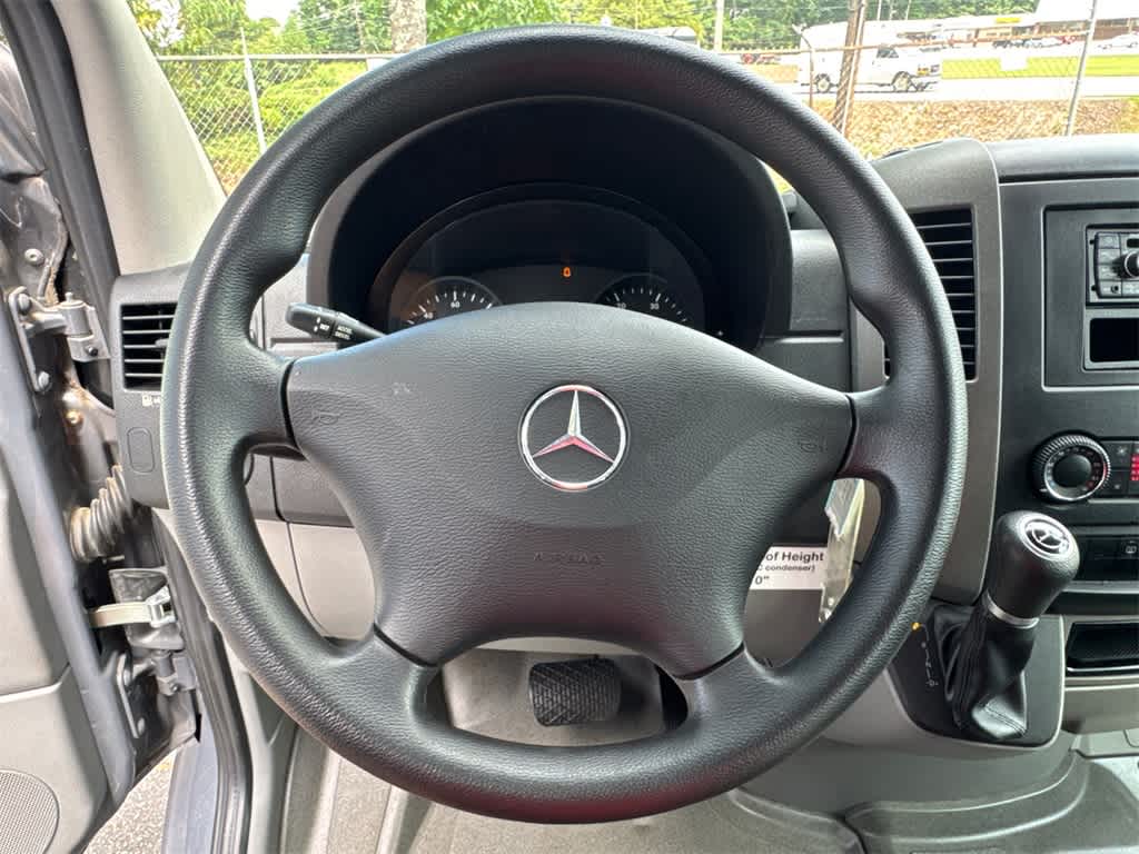 Thumbnail: 2016 Mercedes-Benz Sprinter - 15