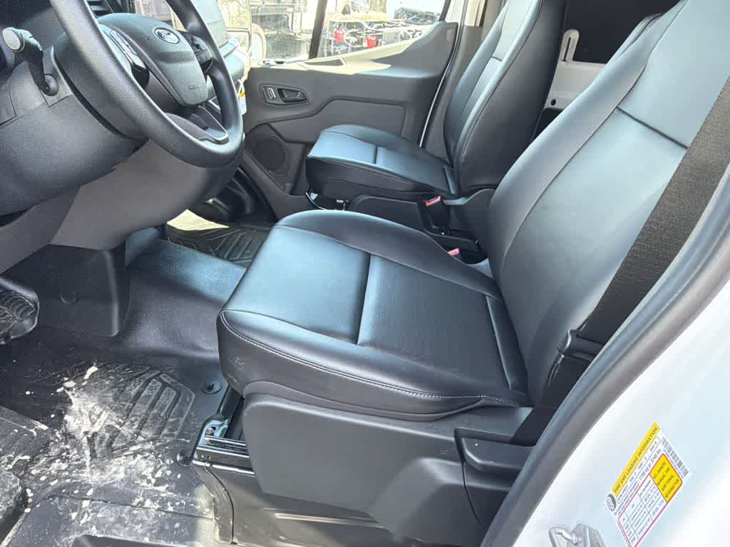 Thumbnail: 2026 Ford Transit Series - 10