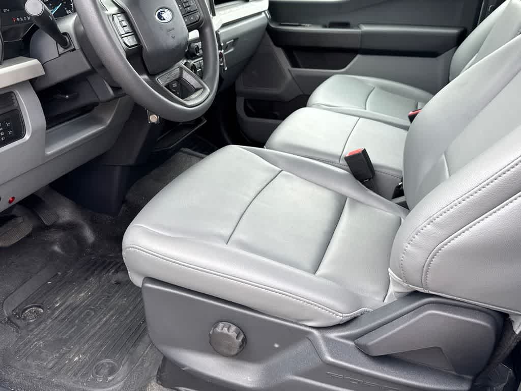 Thumbnail: 2023 Ford F-550 - 10