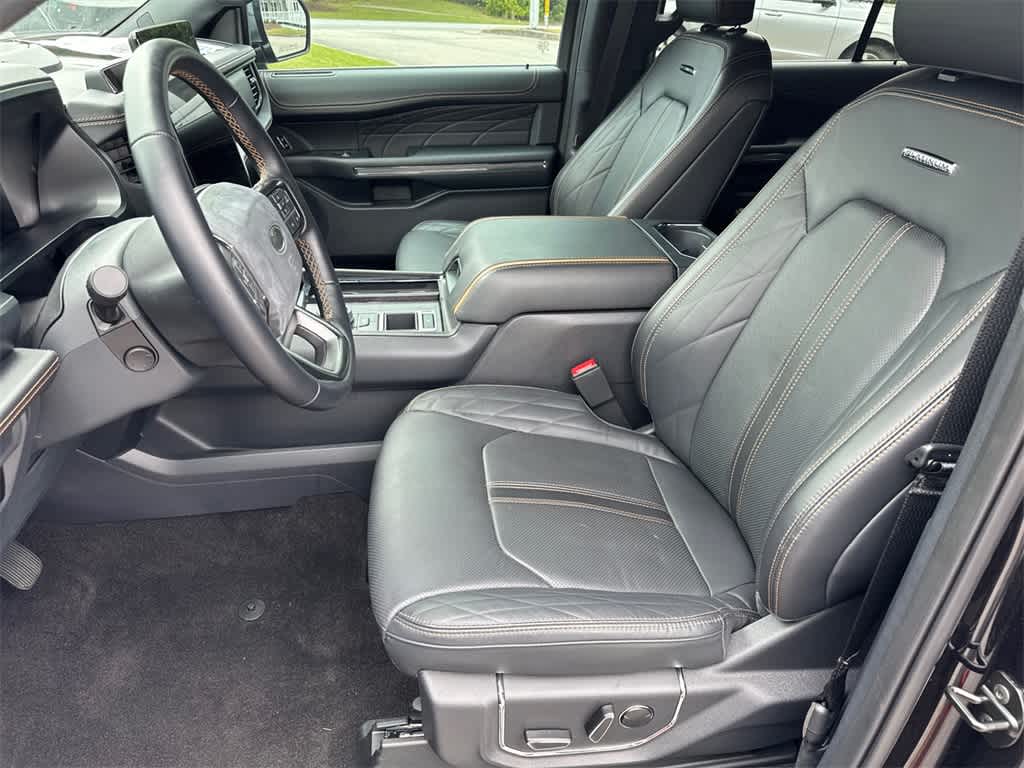 Thumbnail: 2023 Ford Expedition - 10