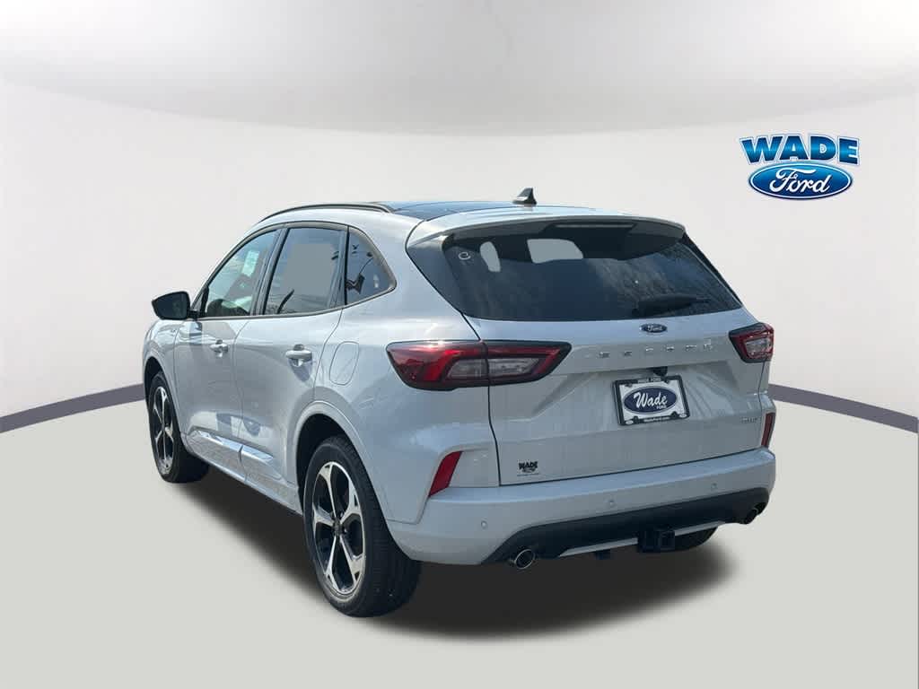 Thumbnail: 2025 Ford Escape - 7