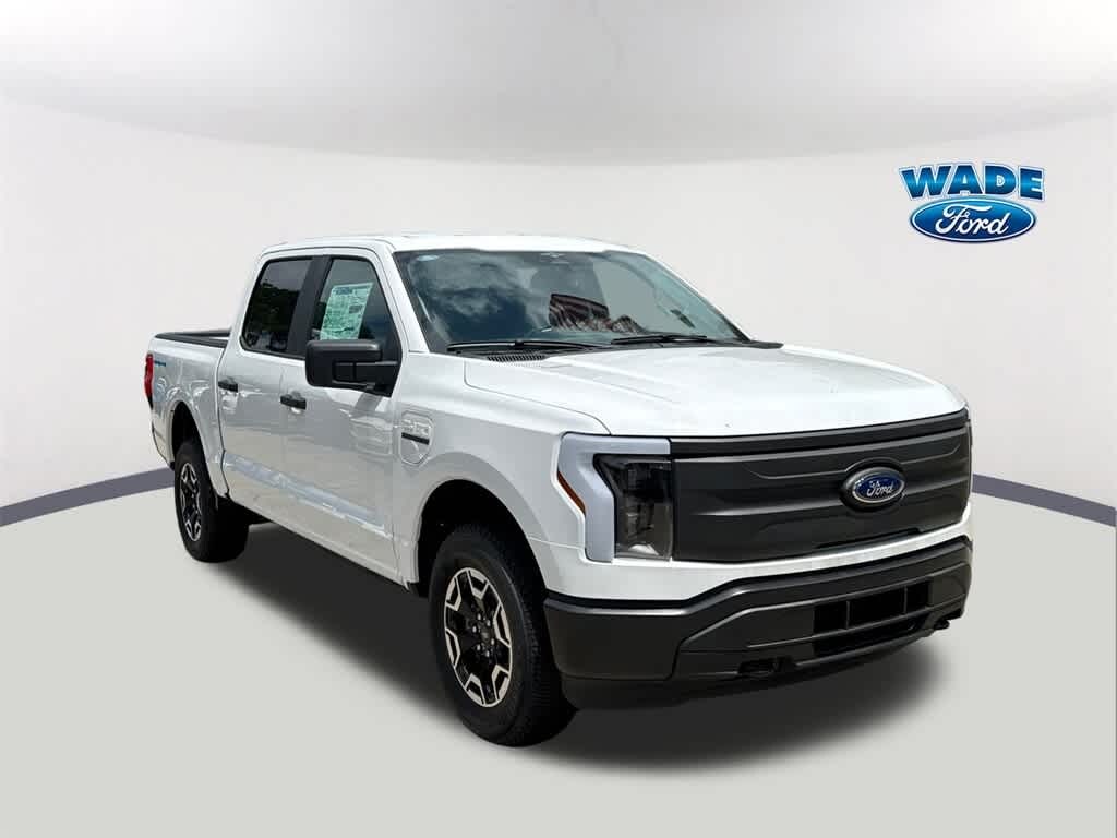 New 2023 Ford F-150 Lightning Truck SuperCrew Cab