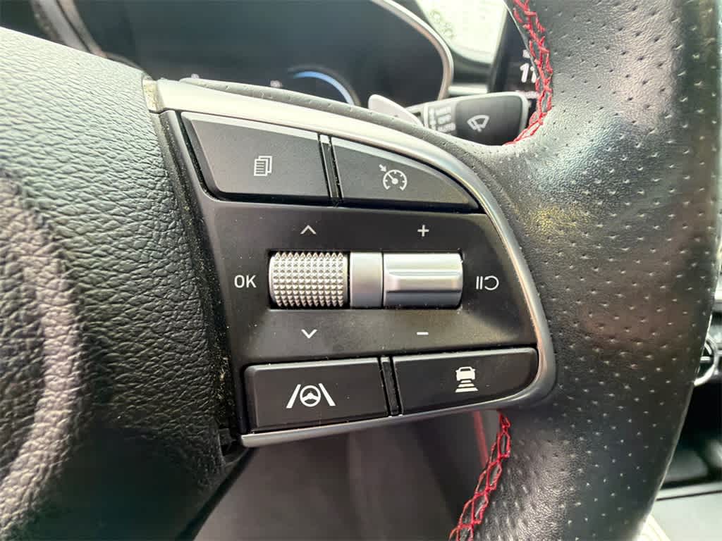 Thumbnail: 2023 Genesis G70 - 24