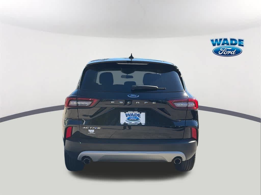 Thumbnail: 2023 Ford Escape - 6