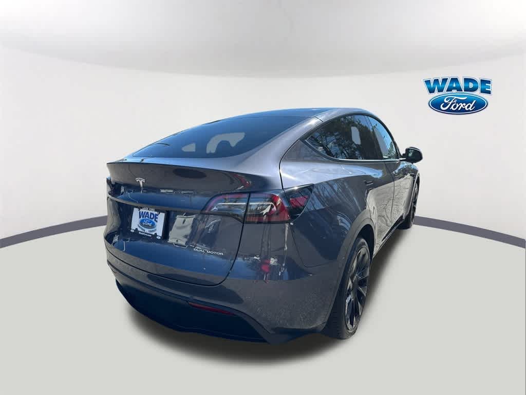 Thumbnail: 2023 Tesla Model Y - 5