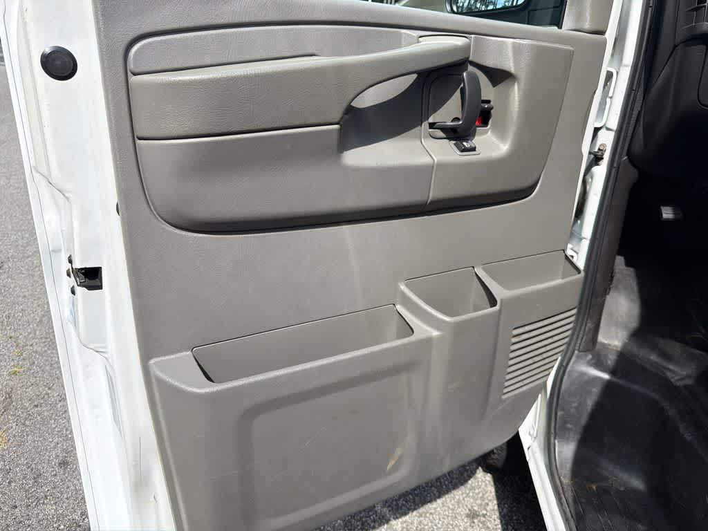 Thumbnail: 2013 Chevrolet Express - 11