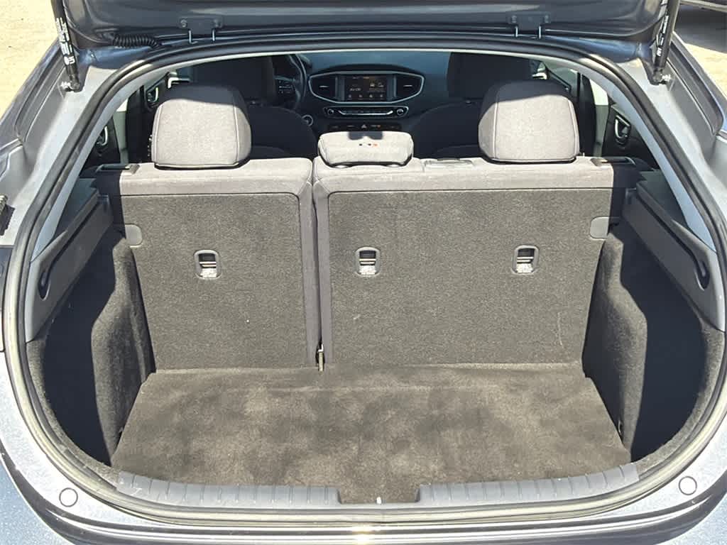 Thumbnail: 2017 Hyundai Ioniq - 16