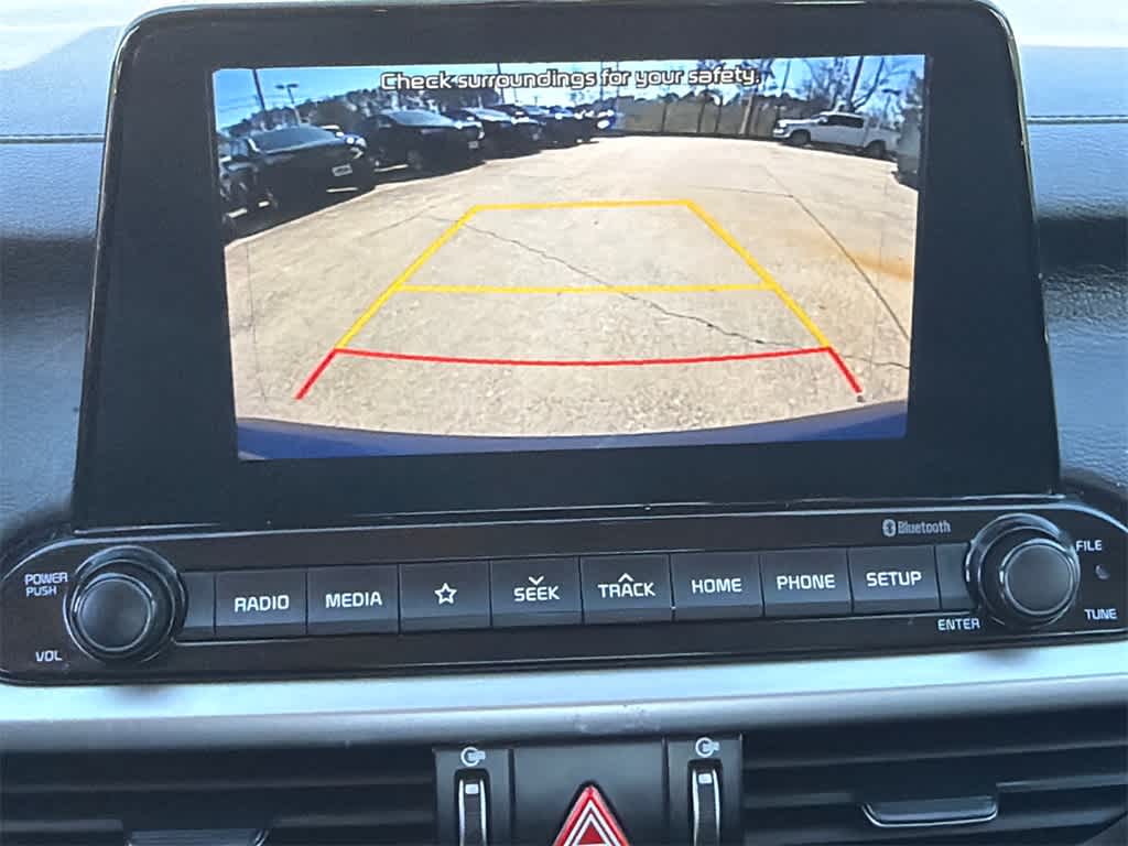 Thumbnail: 2021 Kia Forte - 27