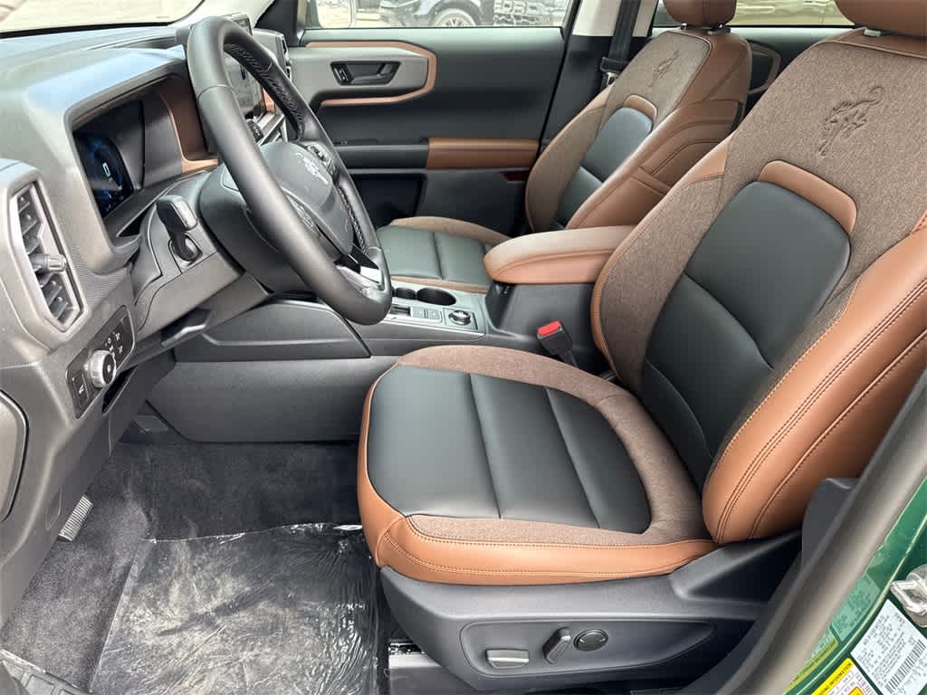 Thumbnail: 2025 Ford Bronco Sport - 10