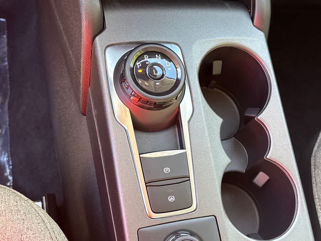 Thumbnail: 2025 Ford Bronco Sport - 25