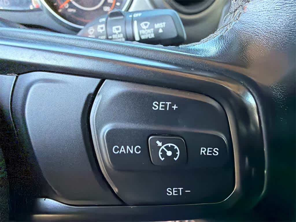 Thumbnail: 2021 Jeep Wrangler - 23