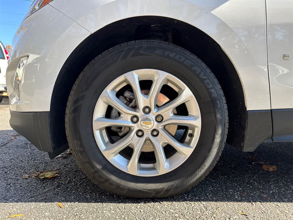 Thumbnail: 2019 Chevrolet Equinox - 9