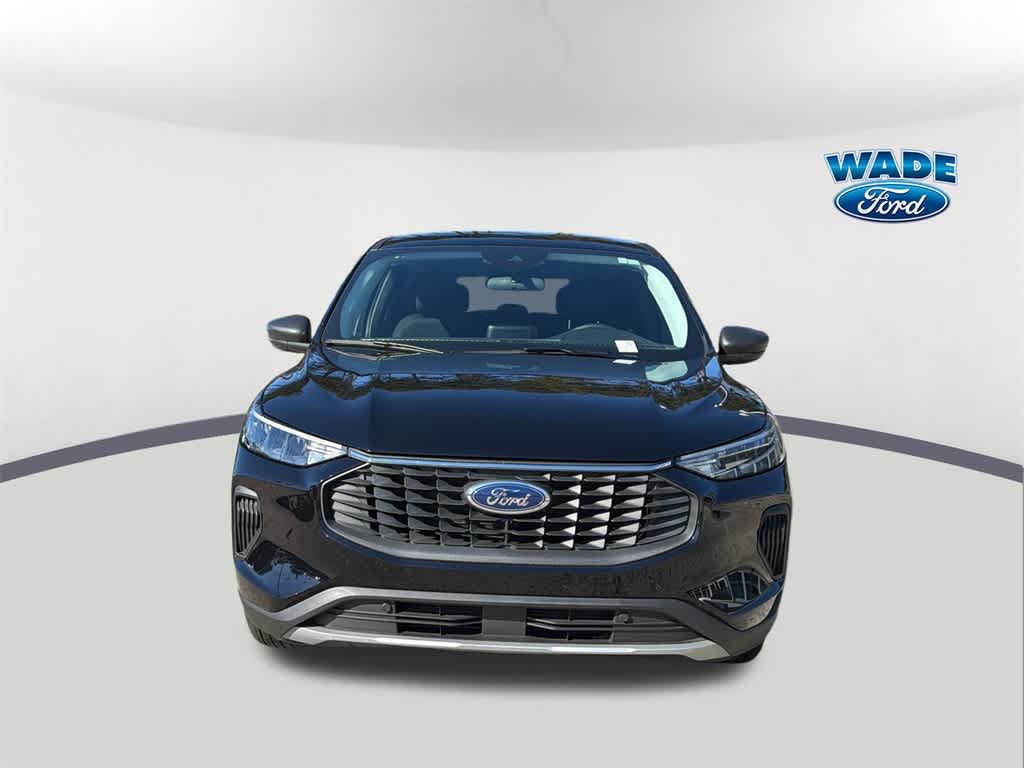 Thumbnail: 2023 Ford Escape - 2