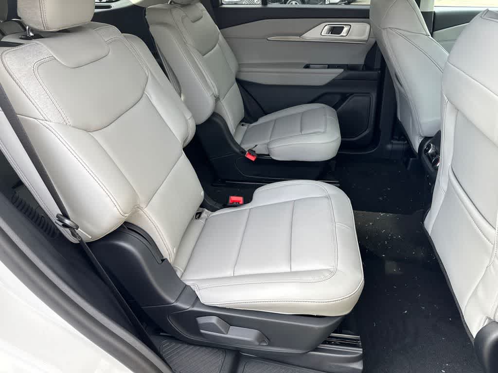 Thumbnail: 2026 Ford Explorer - 14